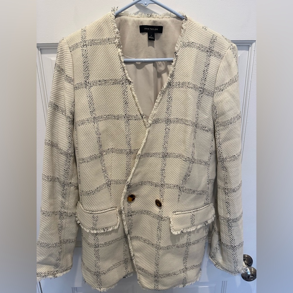 Ann Taylor Collarless Tweed Checked Double Breasted Blazer cream black 8
